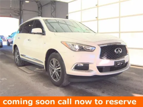 White 2018 INFINITI QX60 for sale in Gurnee, IL