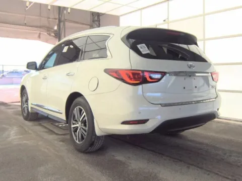 Photos of 2018 INFINITI QX60 for sale in Gurnee, IL at CarWise Gurnee