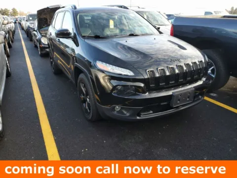 Black 2018 Jeep Cherokee Limited for sale in Gurnee, IL