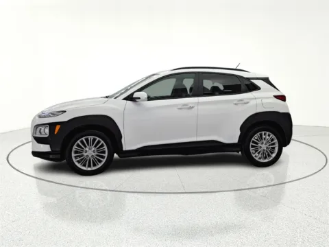 More photos of 2021 Hyundai Kona SEL at CarWise Gurnee, IL