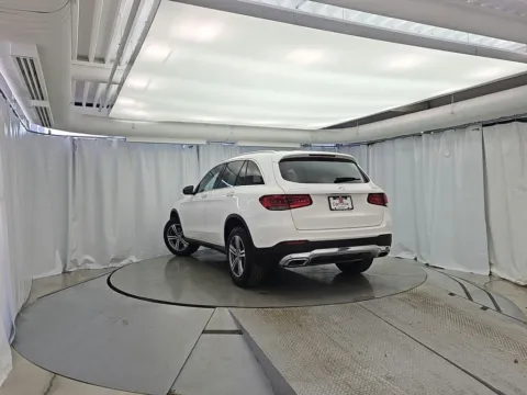 More photos of 2022 Mercedes-Benz GLC 300 at CarWise Gurnee, IL