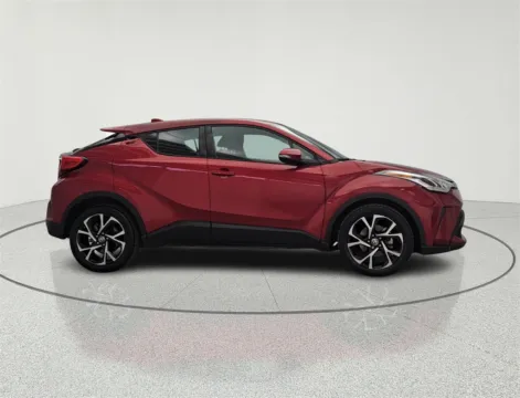 More photos of 2022 Toyota C-HR Limited at CarWise Gurnee, IL