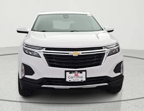 Photos of 2022 Chevrolet Equinox LT for sale in Gurnee, IL at CarWise Gurnee