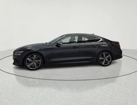 More photos of 2022 Genesis G70 3.3T at CarWise Gurnee, IL