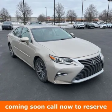 Beige 2016 Lexus ES 350 for sale in Gurnee, IL