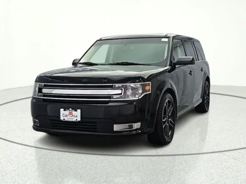 Photos of 2014 Ford Flex SEL for sale in Gurnee, IL at CarWise Gurnee