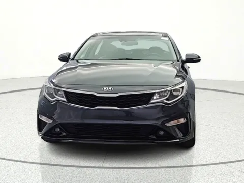Photos of 2019 Kia Optima S for sale in Gurnee, IL at CarWise Gurnee
