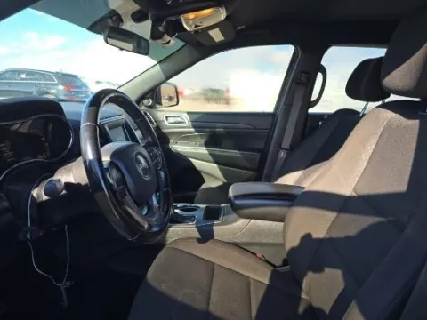 Another view of 2020 Jeep Grand Cherokee Laredo E for sale in Gurnee, IL at CarWise Gurnee