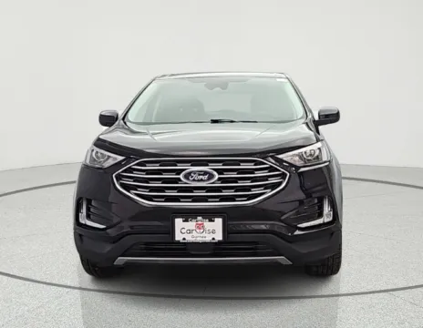 Photos of 2022 Ford Edge SEL for sale in Gurnee, IL at CarWise Gurnee