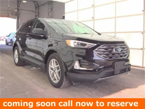 Black 2022 Ford Edge SEL for sale in Gurnee, IL