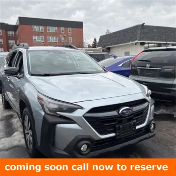 Silver 2023 Subaru Outback Premium for sale in Gurnee, IL