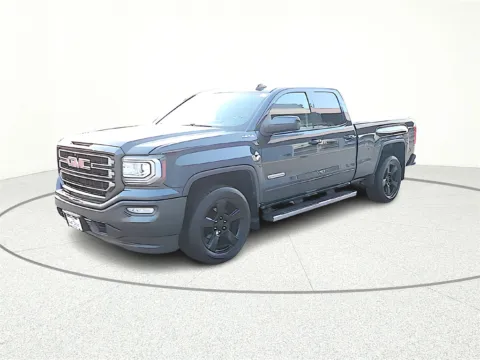 Another view of 2017 GMC Sierra 1500 for sale in Gurnee, IL at CarWise Gurnee