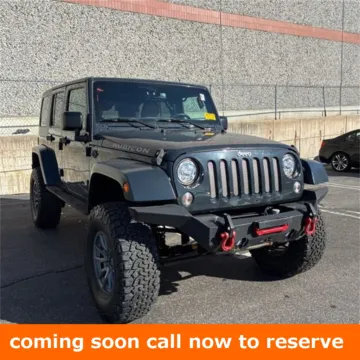 Gray 2017 Jeep Wrangler Unlimited Rubicon for sale in Gurnee, IL