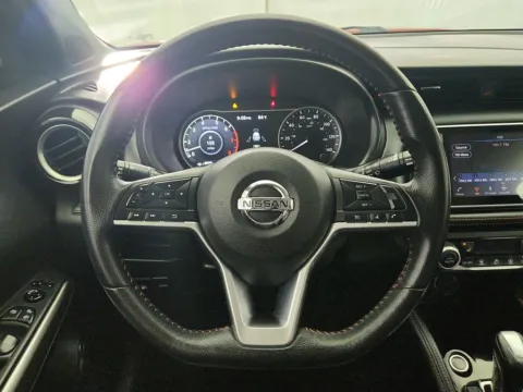 More photos of 2019 Nissan Kicks SR at CarWise Gurnee, IL