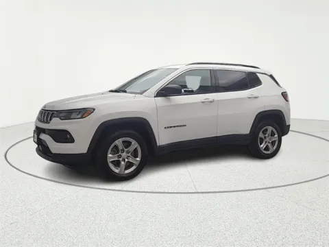 Another view of 2023 Jeep Compass Latitude for sale in Gurnee, IL at CarWise Gurnee