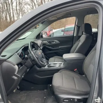 Another view of 2020 Chevrolet Traverse LT for sale in Gurnee, IL at CarWise Gurnee