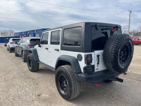 Photos of 2016 Jeep Wrangler Unlimited Rubicon for sale in Gurnee, IL at CarWise Gurnee