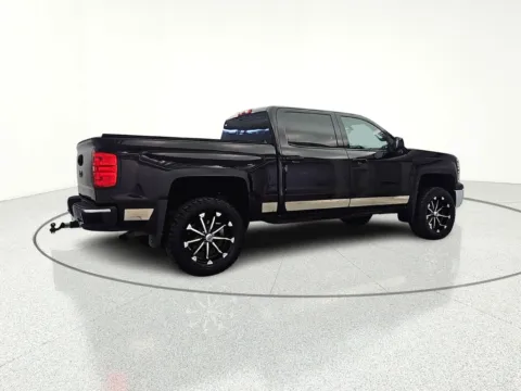 More photos of 2015 Chevrolet Silverado 1500 LT at CarWise Gurnee, IL