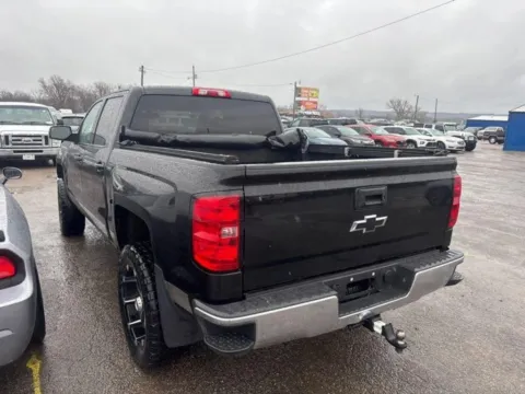 Photos of 2015 Chevrolet Silverado 1500 LT for sale in Gurnee, IL at CarWise Gurnee