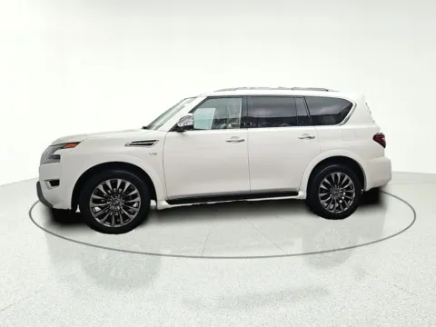 More photos of 2021 Nissan Armada Platinum at CarWise Gurnee, IL