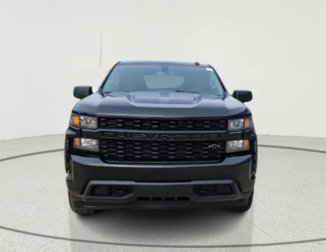 Photos of 2021 Chevrolet Silverado 1500 Custom for sale in Gurnee, IL at CarWise Gurnee
