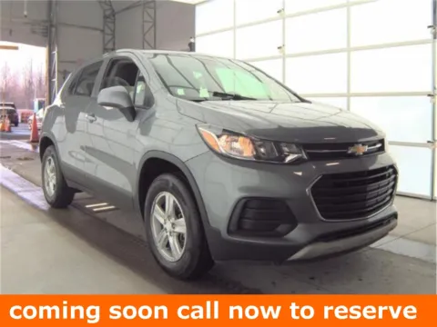 Gray 2020 Chevrolet Trax LS for sale in Gurnee, IL