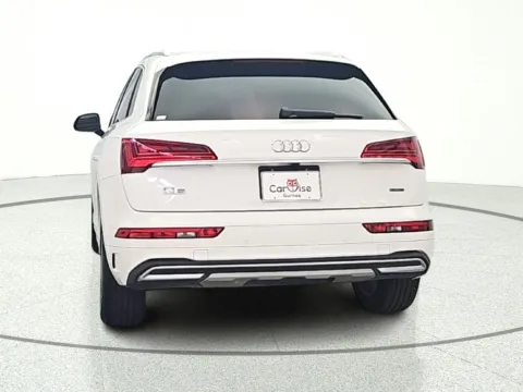 More photos of 2022 Audi Q5 40 Premium Plus at CarWise Gurnee, IL