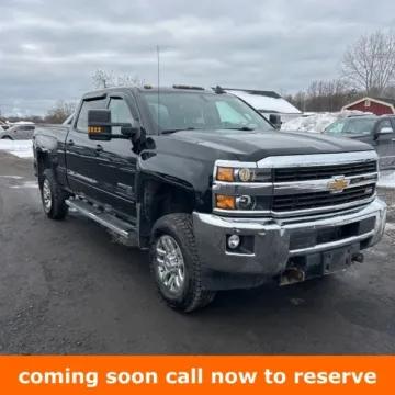 Black 2017 Chevrolet Silverado 2500HD LT for sale in Gurnee, IL