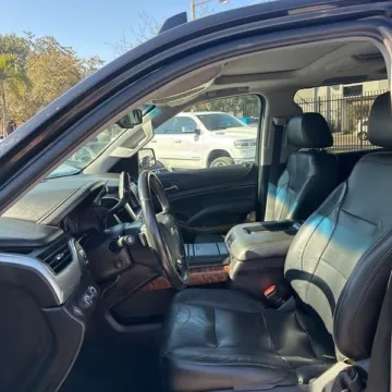 Another view of 2019 Chevrolet Suburban Premier for sale in Gurnee, IL at CarWise Gurnee