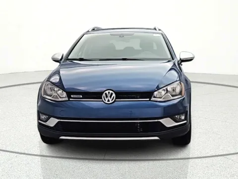 Photos of 2017 Volkswagen Golf Alltrack TSI SEL for sale in Gurnee, IL at CarWise Gurnee