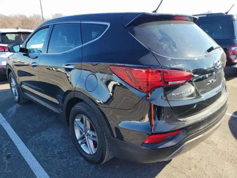 Photos of 2018 Hyundai Santa Fe Sport 2.4 Base for sale in Gurnee, IL at CarWise Gurnee