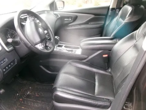 Photos of 2022 Nissan Murano SL for sale in Gurnee, IL at CarWise Gurnee