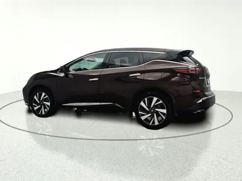 More photos of 2022 Nissan Murano SL at CarWise Gurnee, IL