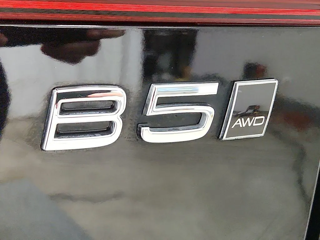 2022 Volvo XC60 Momentum - Photo 38