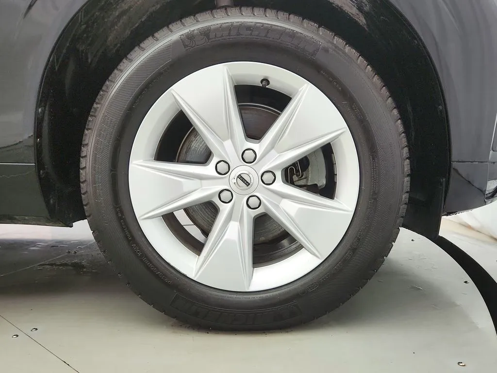 2022 Volvo XC60 Momentum - Photo 40