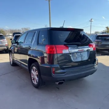 Photos of 2017 GMC Terrain SLE-1 for sale in Gurnee, IL at CarWise Gurnee