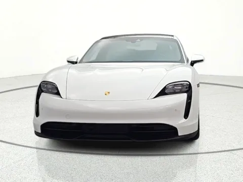 Photos of 2020 Porsche Taycan 4S for sale in Gurnee, IL at CarWise Gurnee