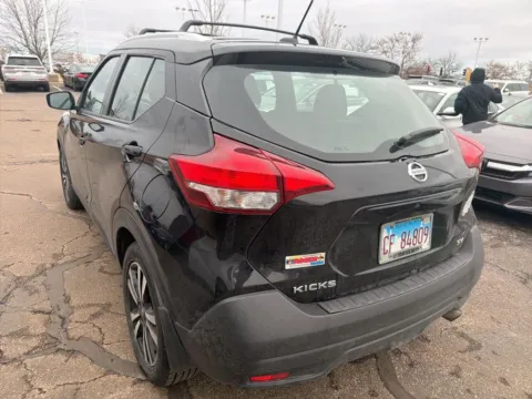 Photos of 2019 Nissan Kicks SV for sale in Gurnee, IL at CarWise Gurnee