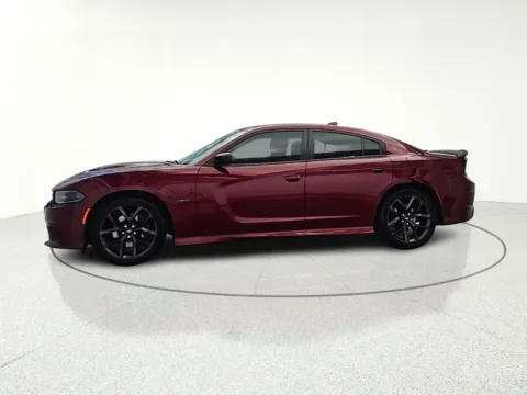 More photos of 2019 Dodge Charger R/T at CarWise Gurnee, IL