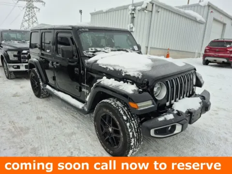 Black 2018 Jeep Wrangler Unlimited Sahara for sale in Gurnee, IL