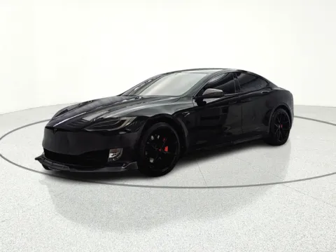 Another view of 2018 Tesla Model S 75D for sale in Gurnee, IL at CarWise Gurnee