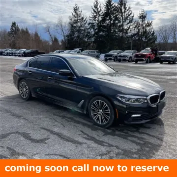 Black 2017 BMW 5 Series 540i xDrive for sale in Gurnee, IL