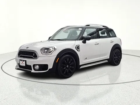Another view of 2019 MINI Cooper S Countryman Cooper S ALL4 for sale in Gurnee, IL at CarWise Gurnee