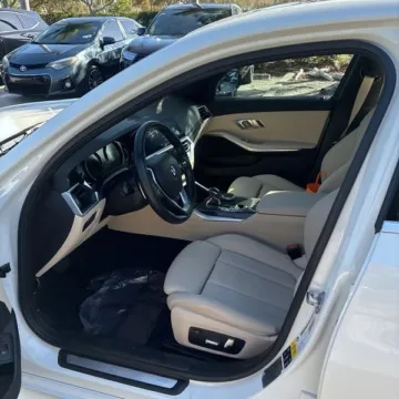 Another view of 2020 BMW 3 Series 330i xDrive for sale in Gurnee, IL at CarWise Gurnee