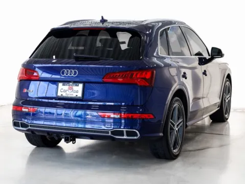 More photos of 2018 Audi SQ5 3.0T Prestige at CarWise Gurnee, IL