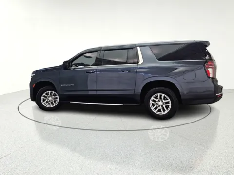 More photos of 2021 Chevrolet Suburban LT at CarWise Gurnee, IL