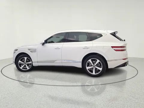 More photos of 2021 Genesis GV80 2.5T at CarWise Gurnee, IL