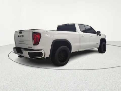 More photos of 2021 GMC Sierra 1500 Elevation at CarWise Gurnee, IL