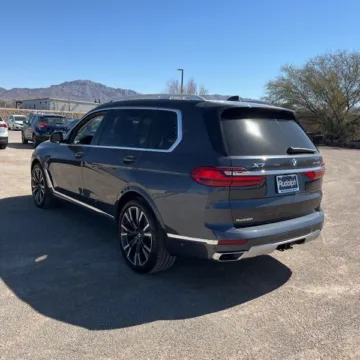 Photos of 2019 BMW X7 xDrive40i for sale in Gurnee, IL at CarWise Gurnee