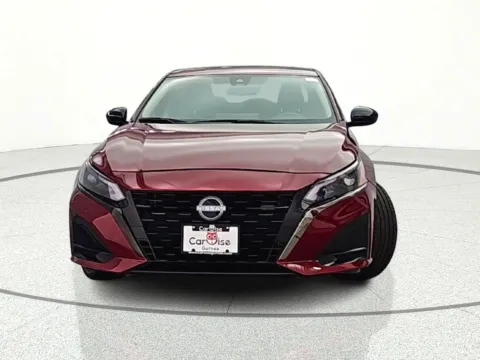 Photos of 2024 Nissan Altima 2.5 SR for sale in Gurnee, IL at CarWise Gurnee